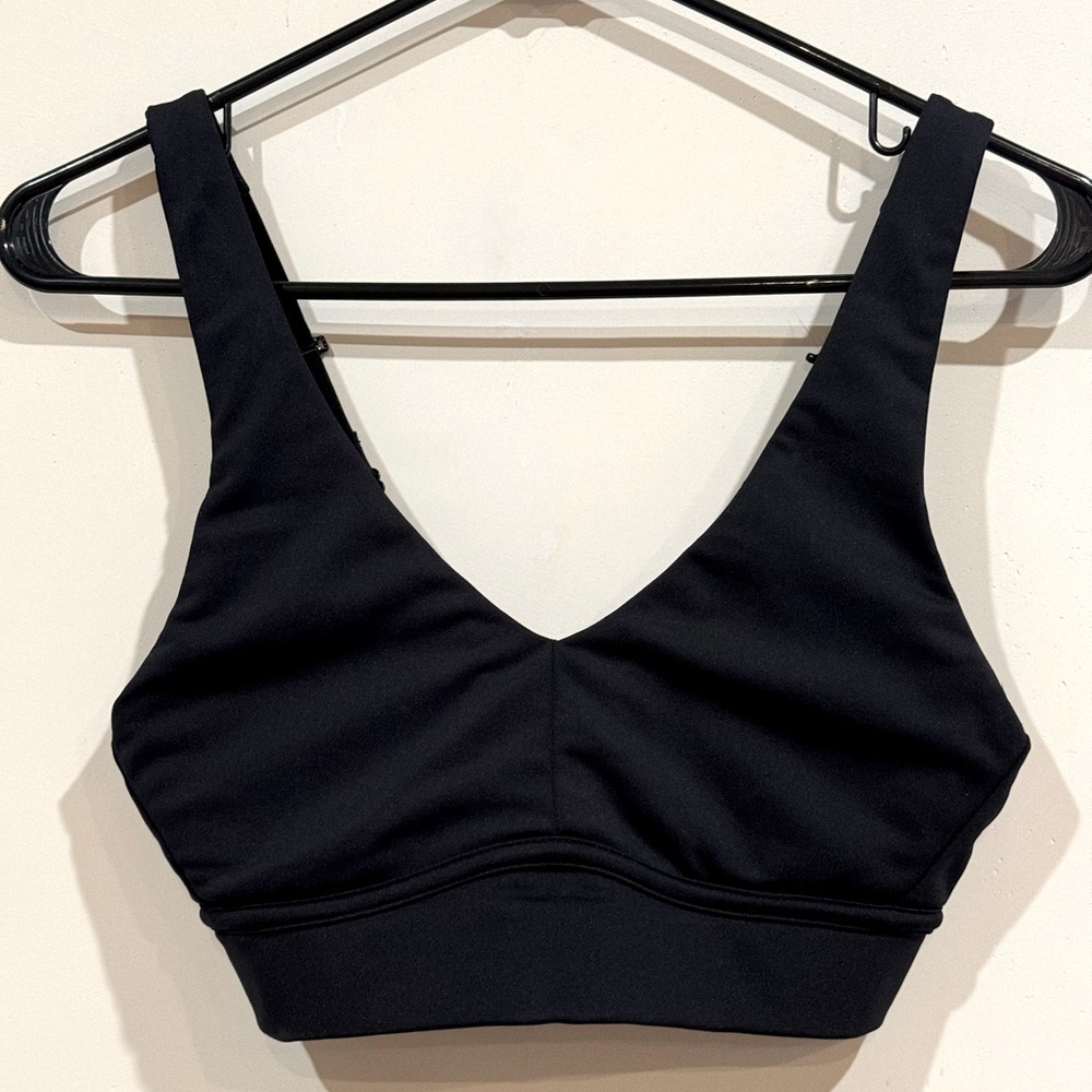 Fabletics All Day Everyday Adjustable Bra - black